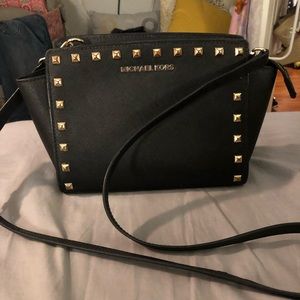 Michael kors cross body bag